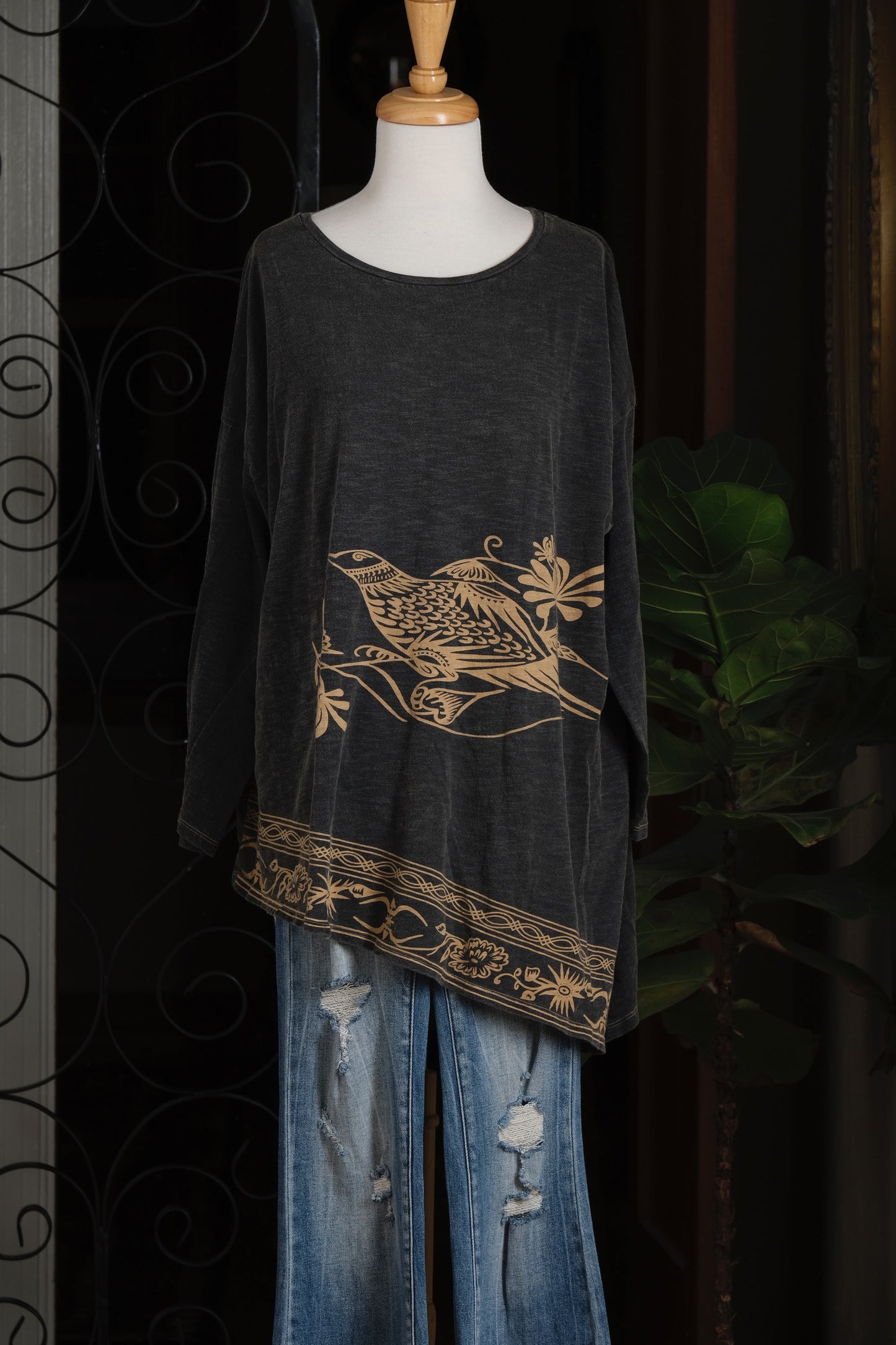 T Shirt in Bird