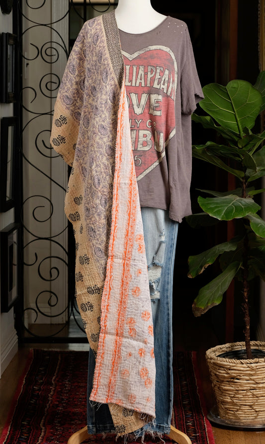 Kantha Scarf in Softly