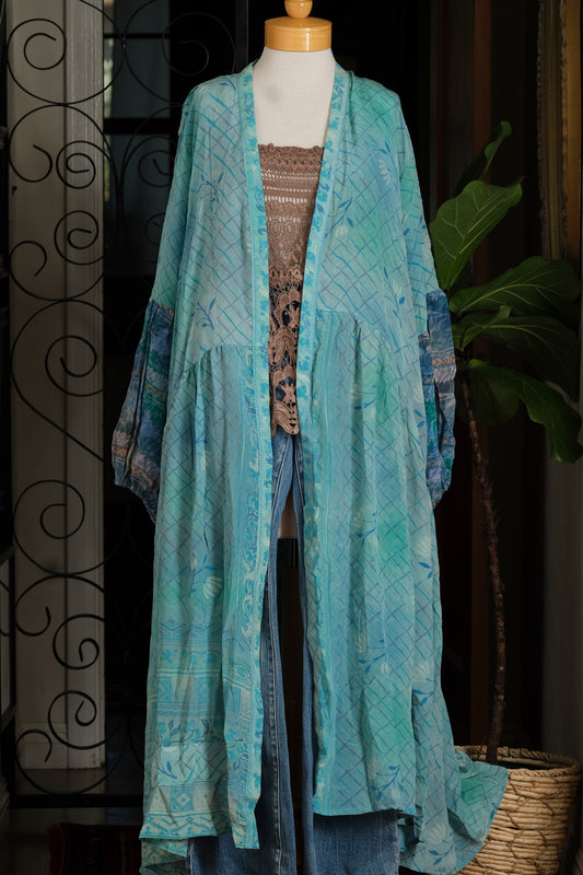 Evermore Duster in Aqua Lattice