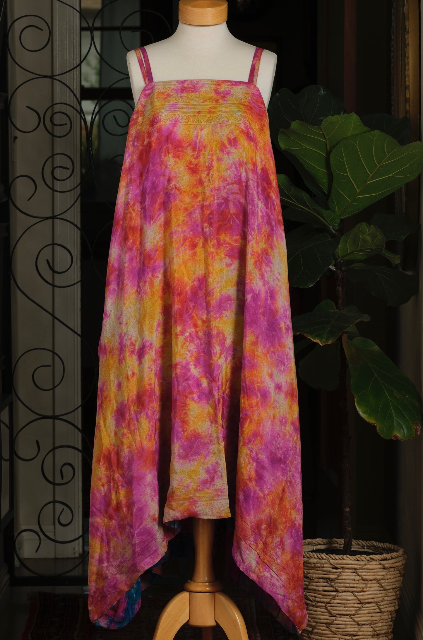 Shine Maxi Dress in Hot Pink Mirage – Chateau Bel Age Boutique