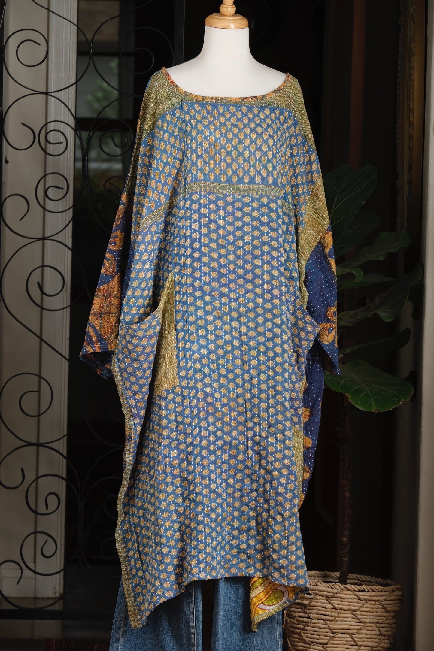 Kantha Pocket Dress in Blue Flower