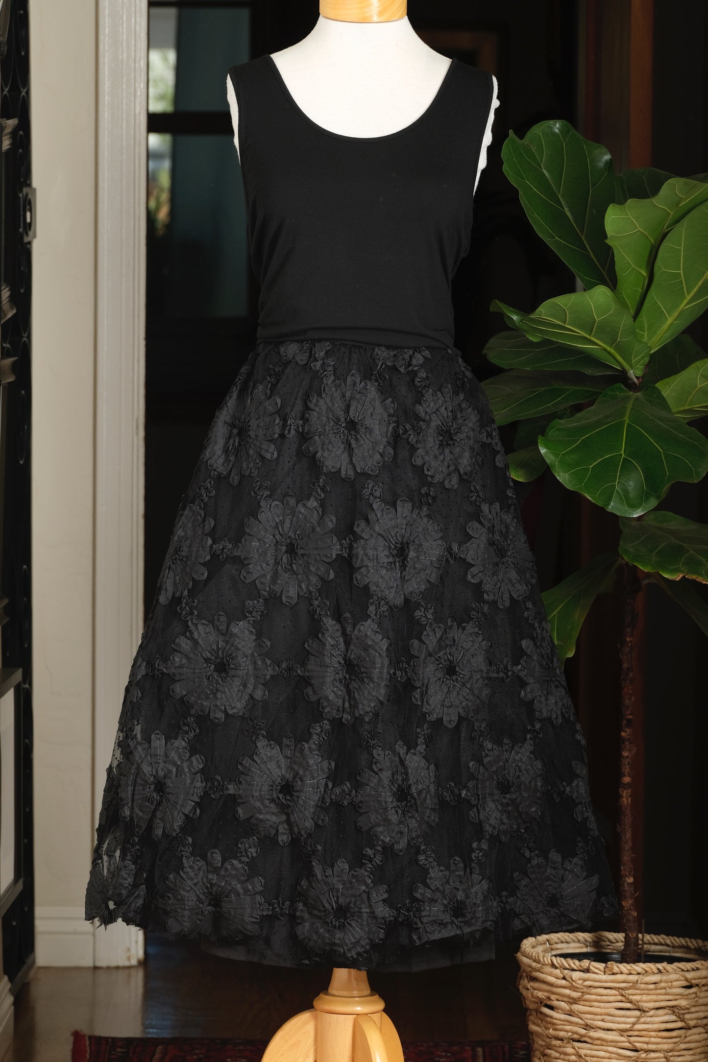 Black Dahlia Skirt