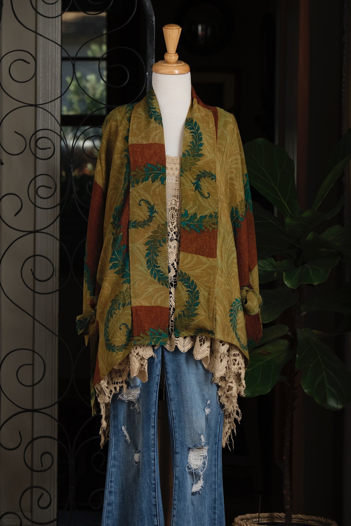 Tie Top in Teal Leaf