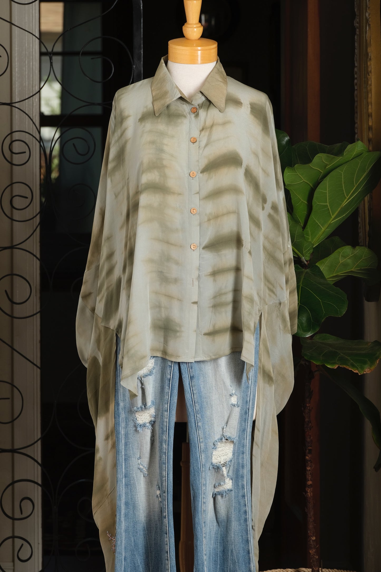 Dylan Silk Shirt in Jade Magic