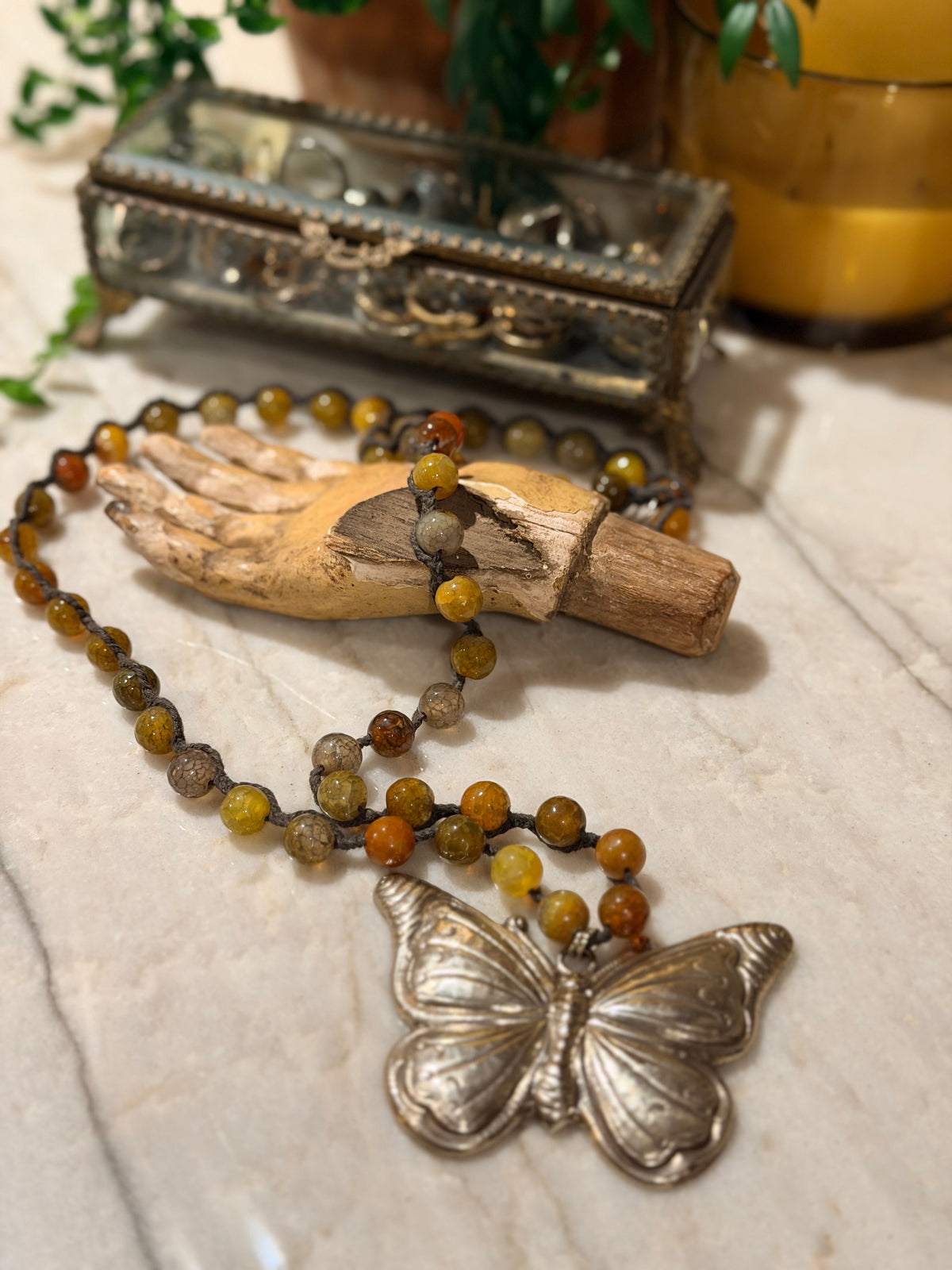 Butterfly on Yellow Quartz 1810 – Chateau Bel Age Boutique