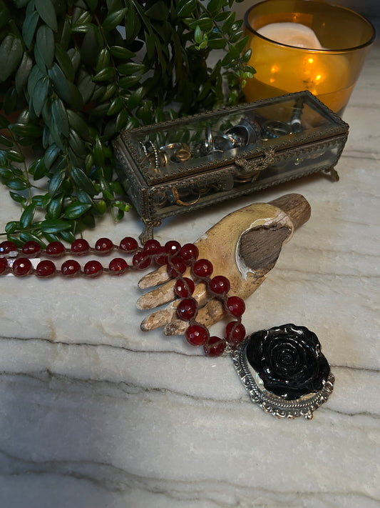 Black Red Rose Necklace 1547