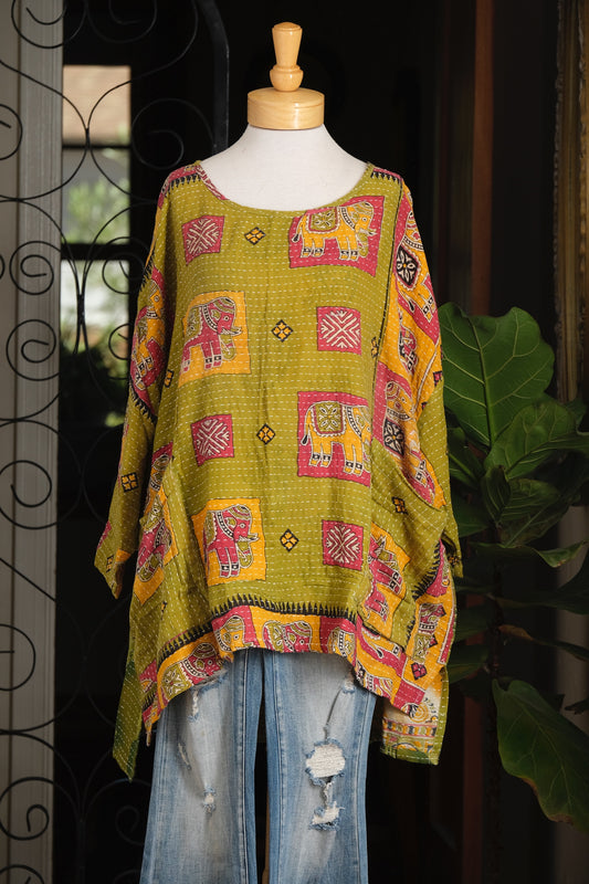 Kantha Pullover in Golden Elephant