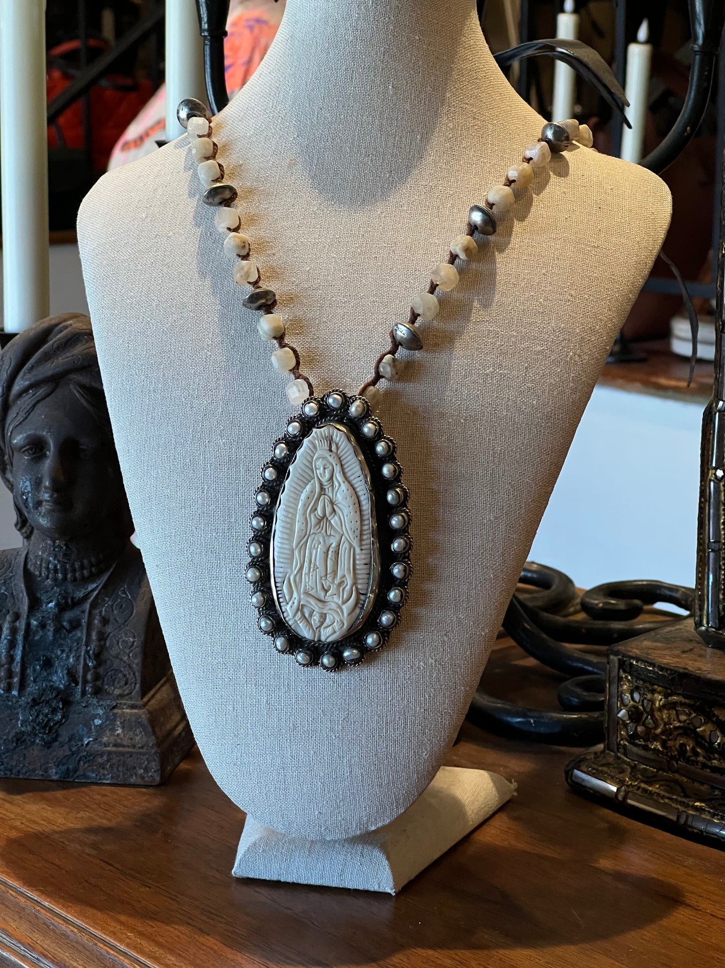 Pearl and Bone Guadalupe 1494