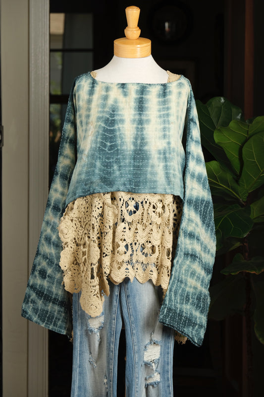 Crop Top in Jade Moon Tie Dye – Chateau Bel Age Boutique