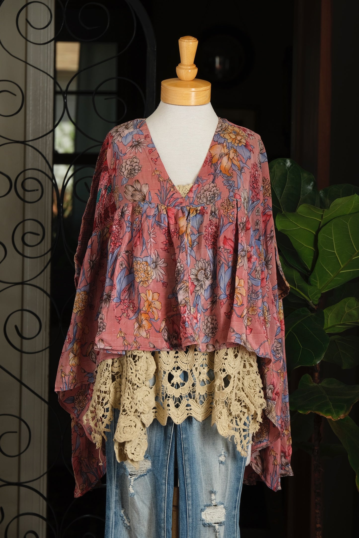 top

sunny

san diego style

san diego boutique

new arrivals

new arrival

new

luxe

le bel age

kantha bae

kantha

gold dust

Fashion

Crop Top

chateau bel age

boho

bohemian glamour

bohemian