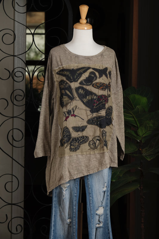 Dark Butterfly T Shirt in Pine