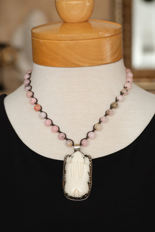 Rabbit Pendent Necklace