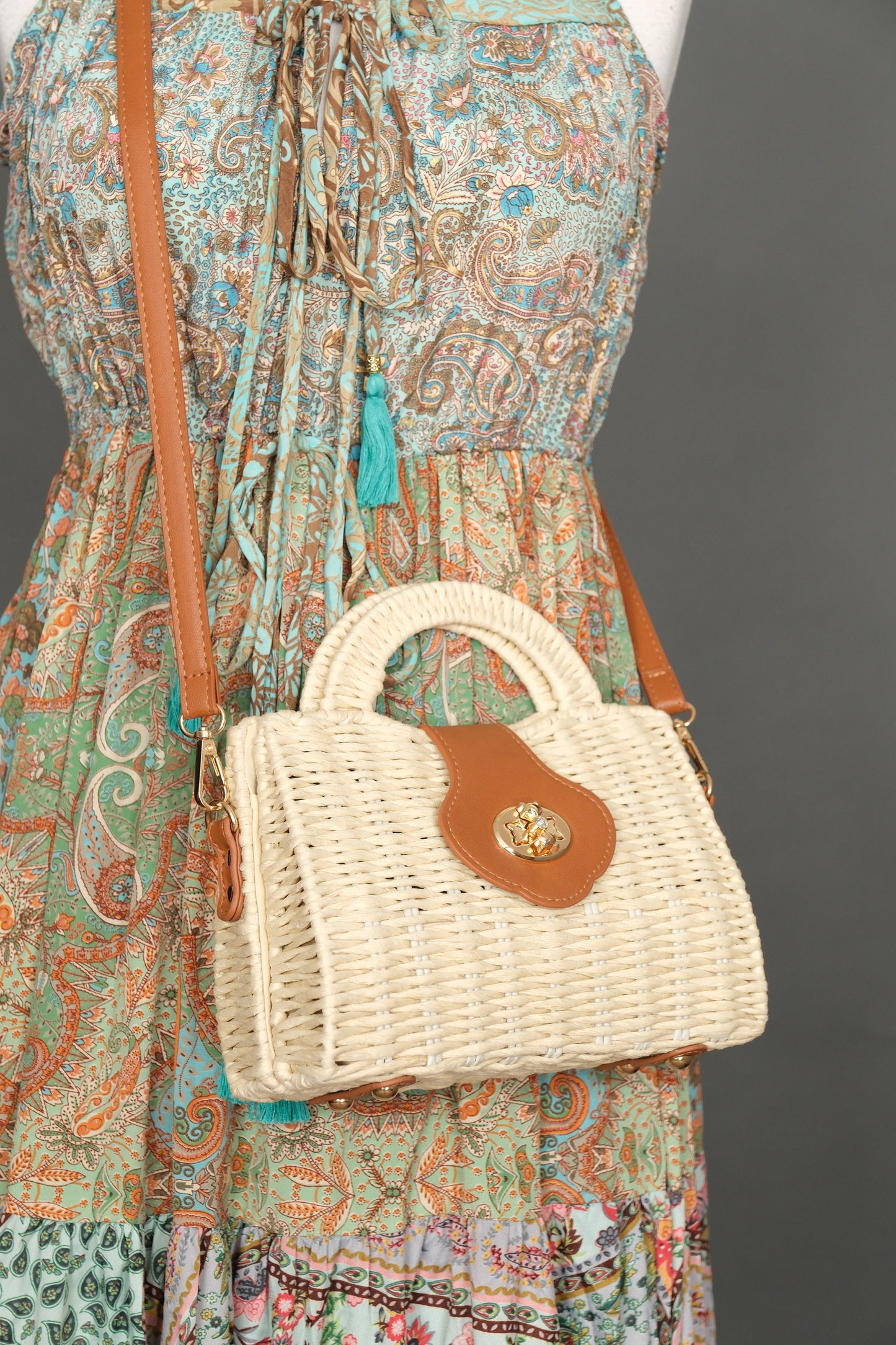 No Place Like Home Straw Bag in Ivory