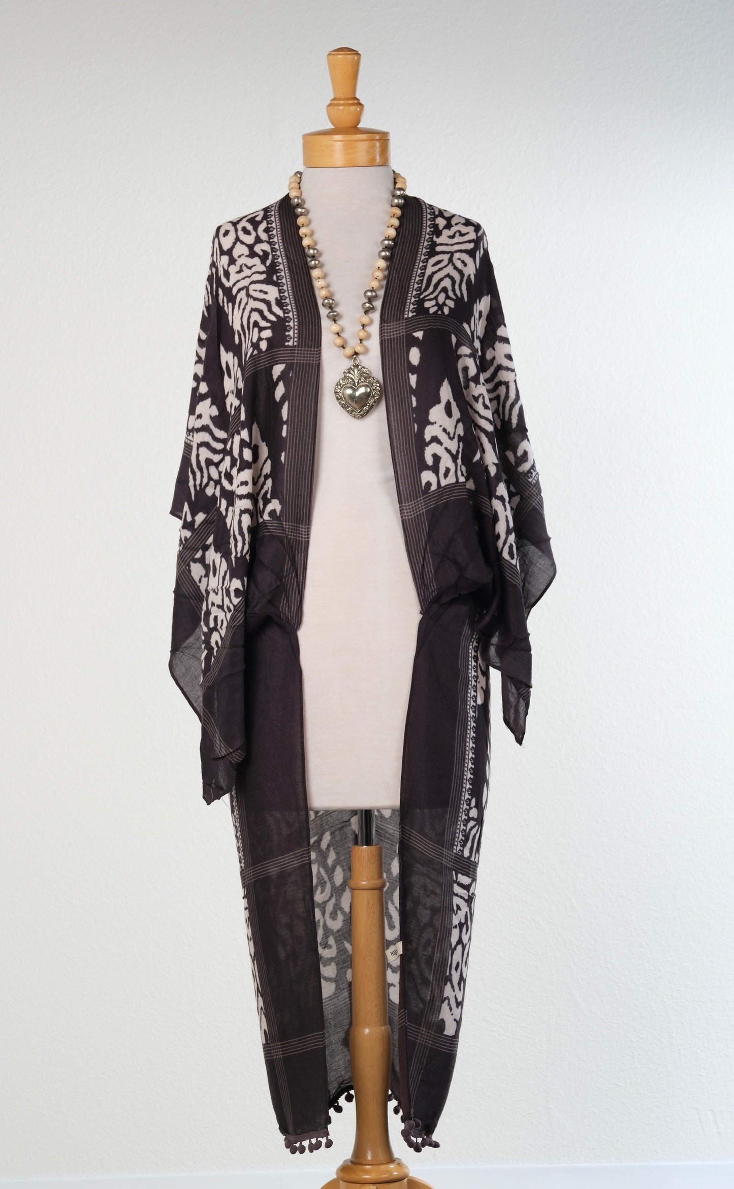 Lost and Found Duster in Vintage Black/Ivory