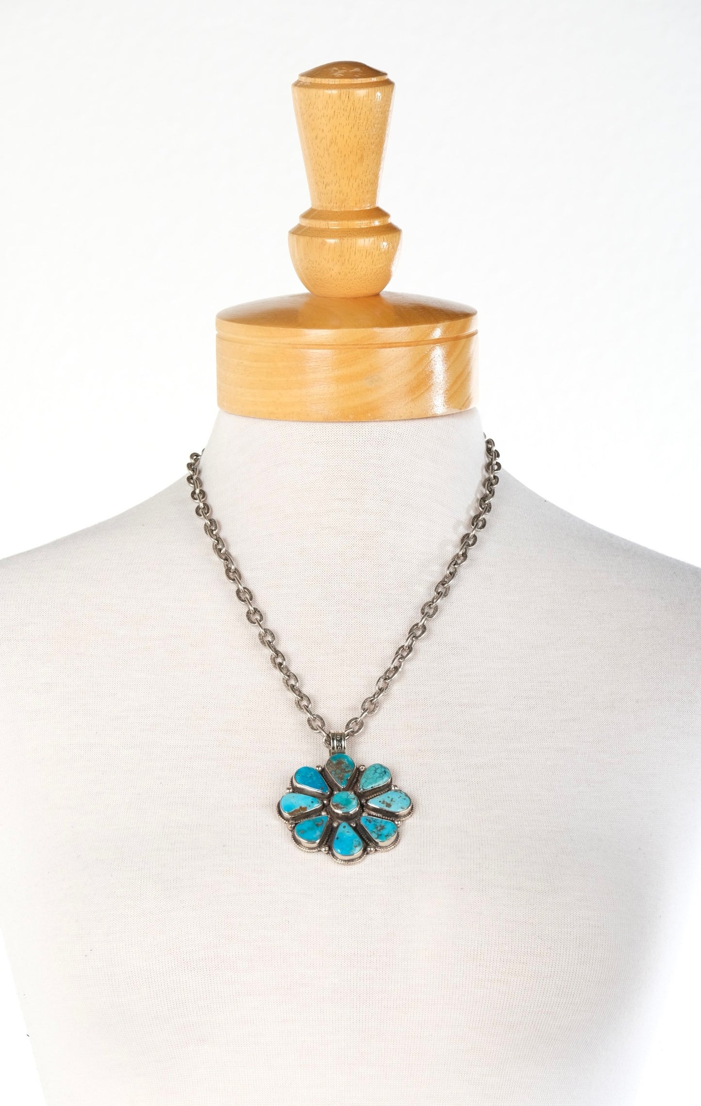 Turquoise Flower on Chain Necklace 811