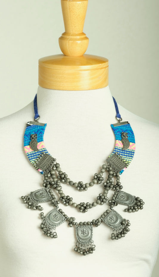 Wander Necklace in Blue