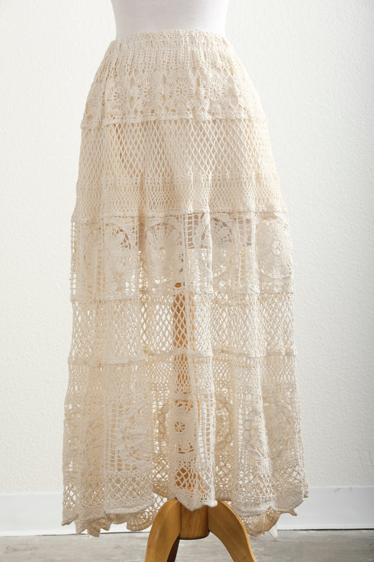Starburst Flora Crochet Skirt in Ecru