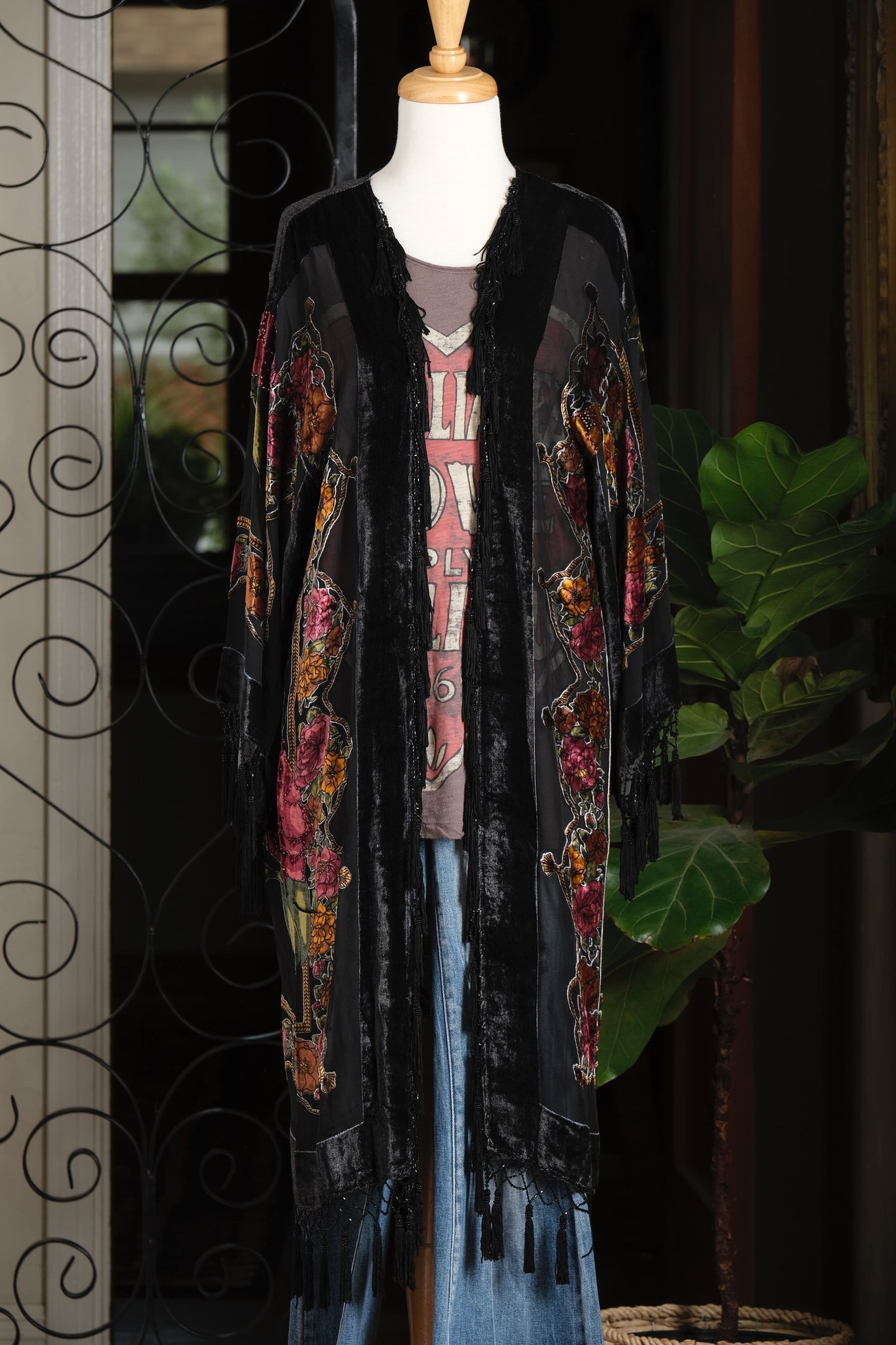 Burnout Velvet in Midnight Berry Flower