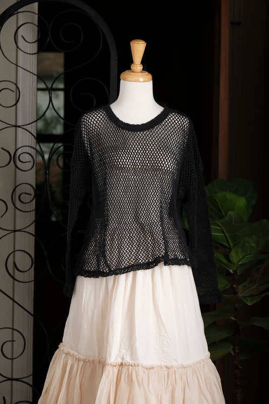 Crop Open Weave Fishnet T Shirt in Faded Black