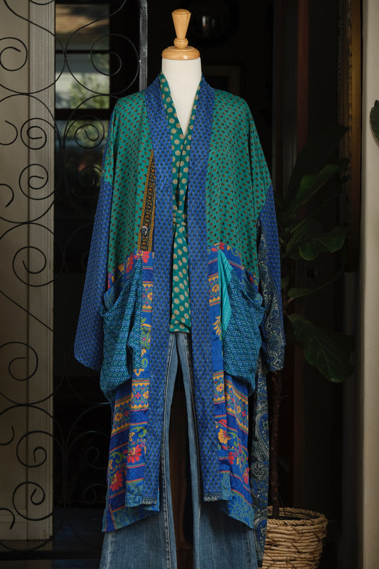 Silky Pocket Duster In Green Royal