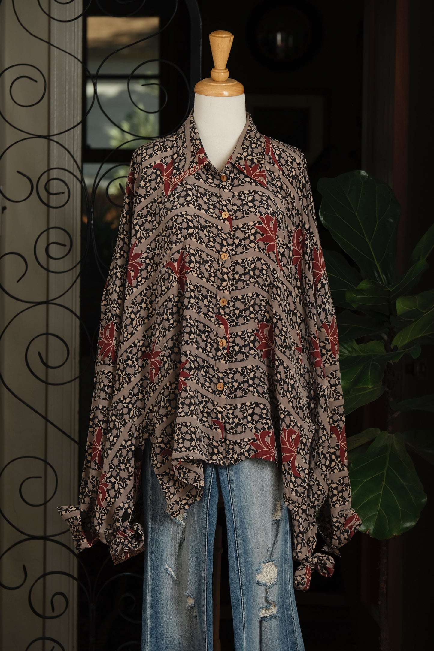 Button Down in Deco Lotus