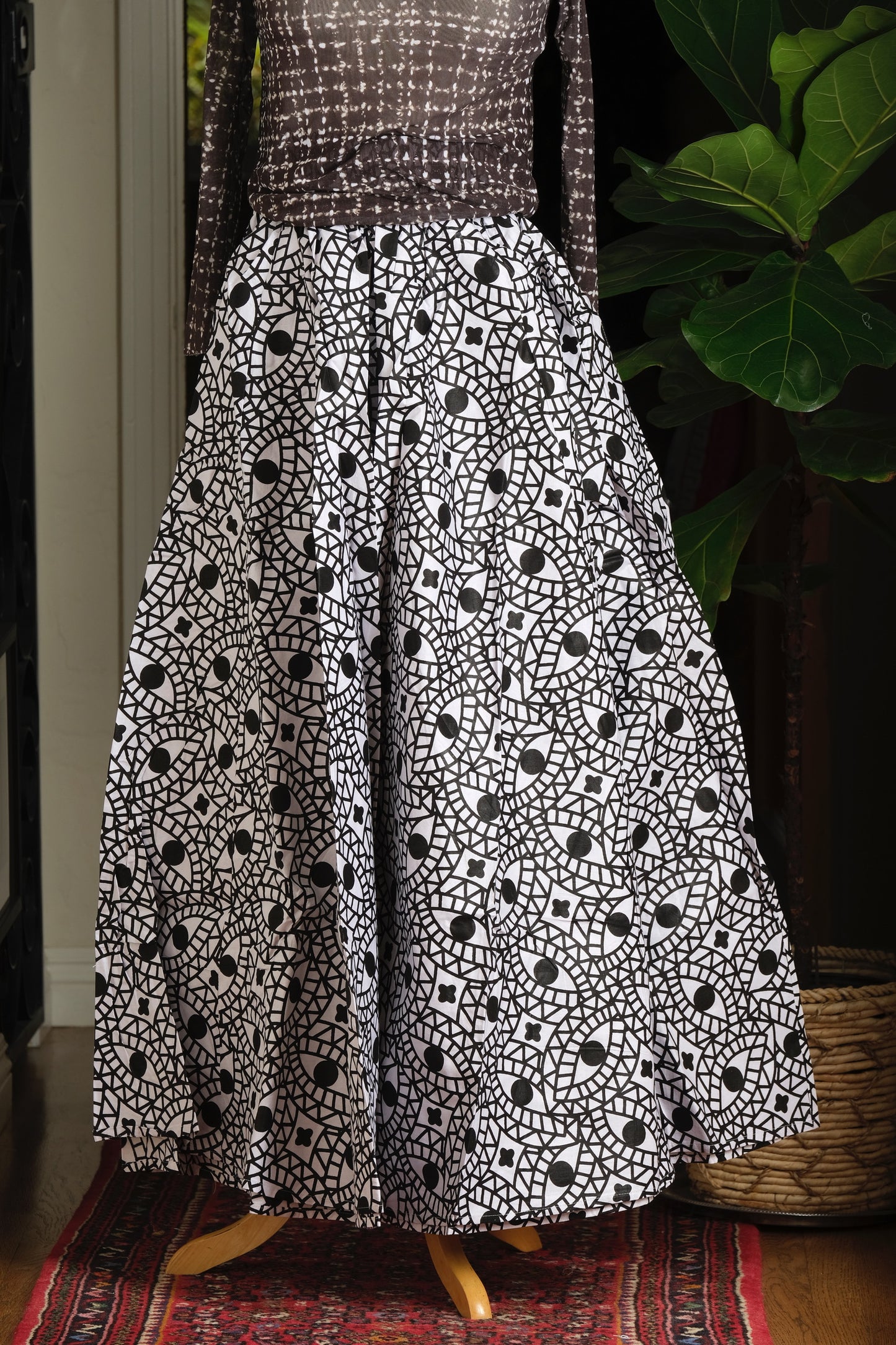 Dutch Wax Skirt in I See in Black & White