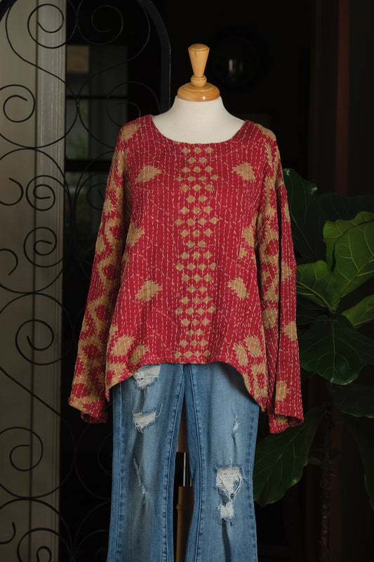 Wander Pocket Top in Pink Tribe