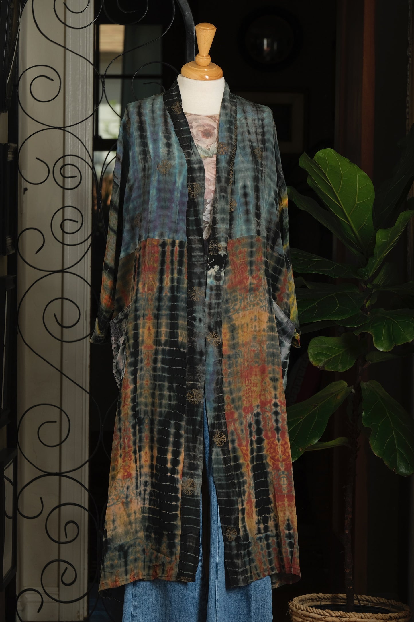 Smoke Duster in Blue Roses