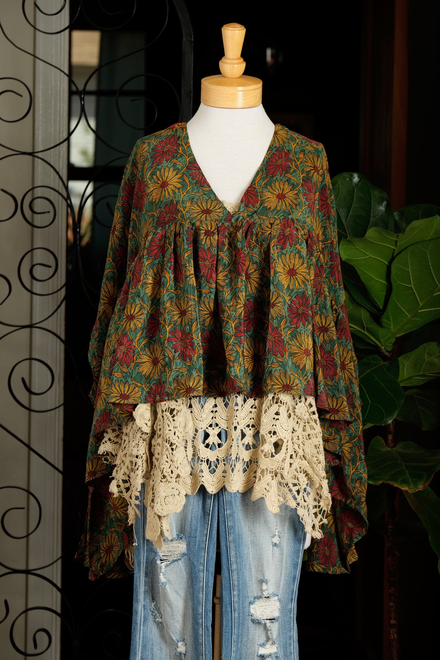 Gold Dust Crop Top in Deep Daisy
