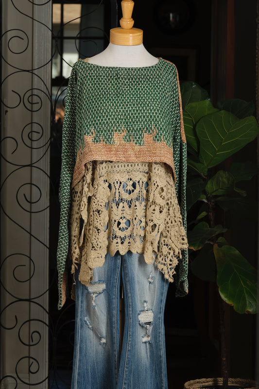 Crop Top in Green Valley