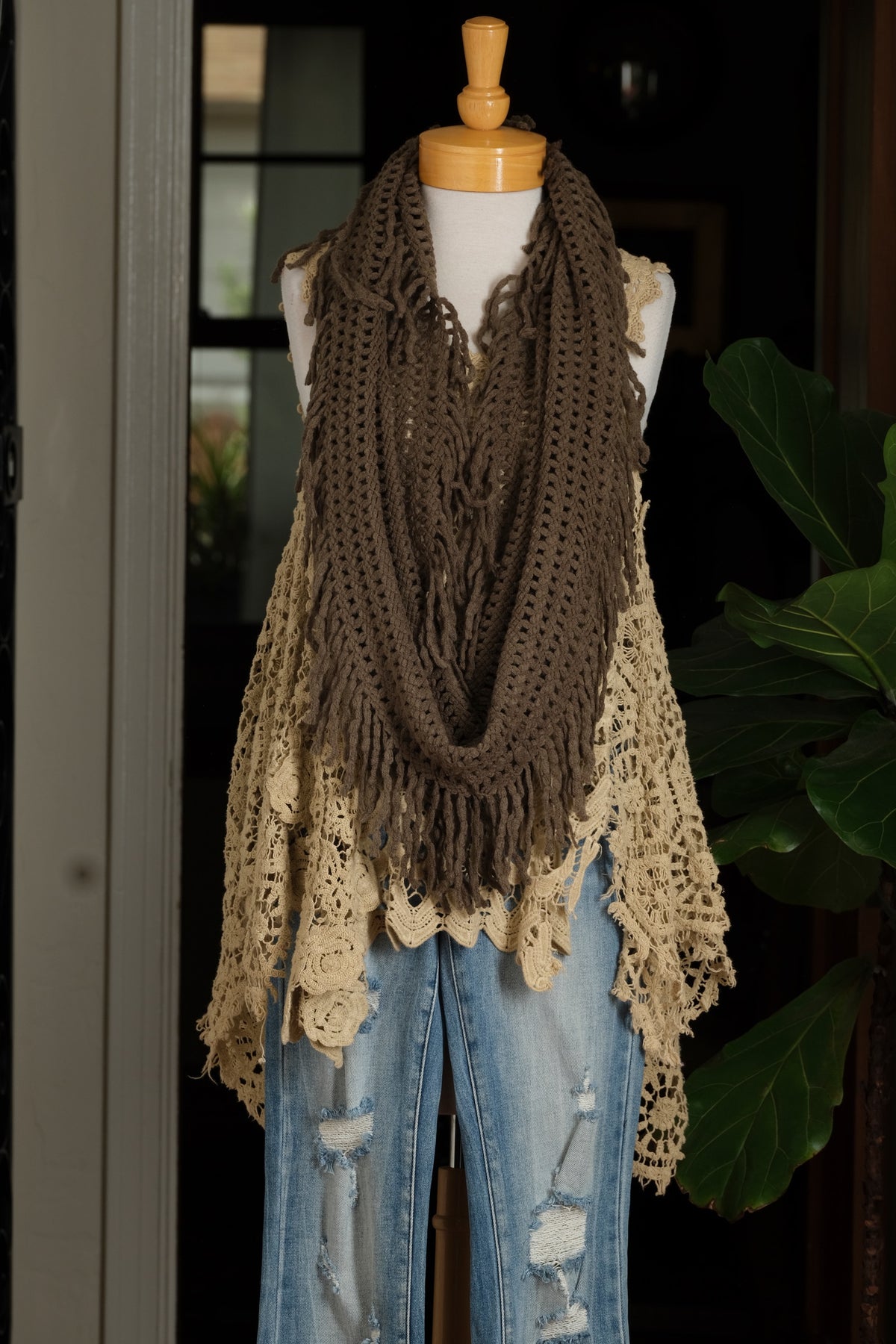 scarf

olive scarf

infinity scarf

fringe scarf