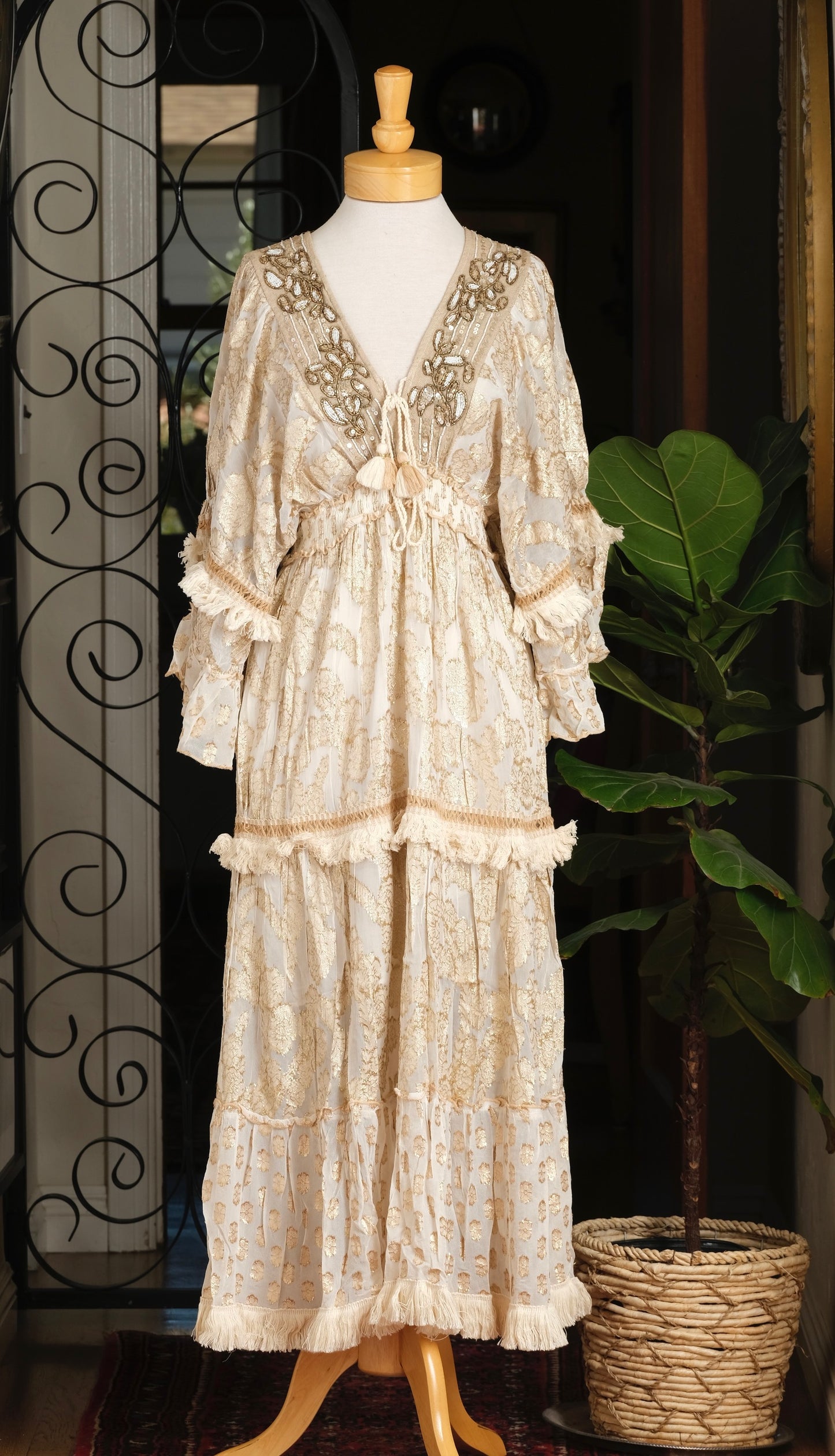 Sultana Dress in Ivory and Gold