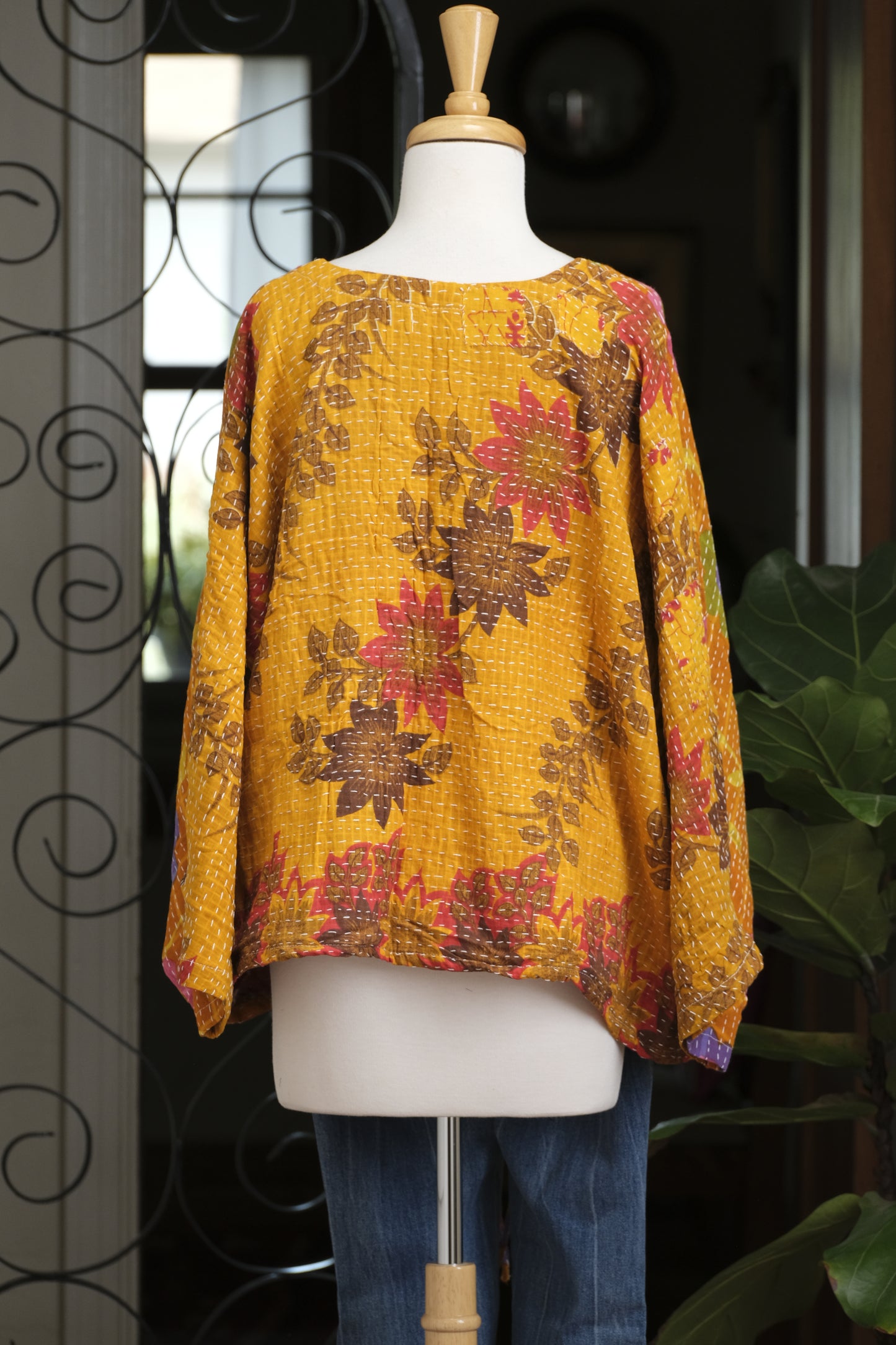 Butterfly Top in Lazy Daisy
