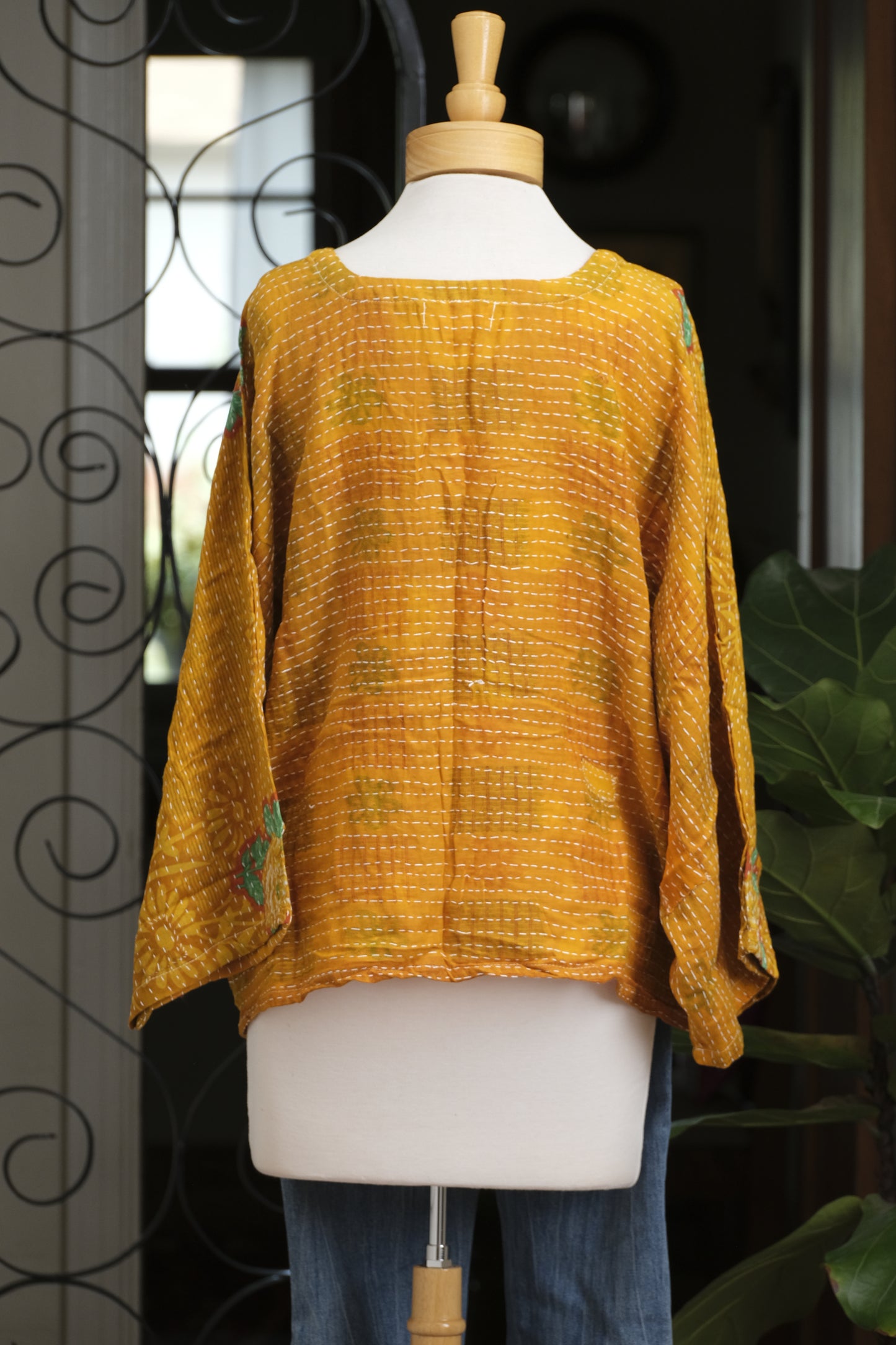 Butterfly Top in Golden Daisy