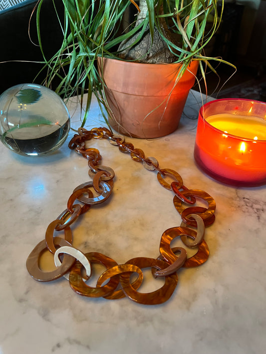 Pearlized Butterscotch Link Chain