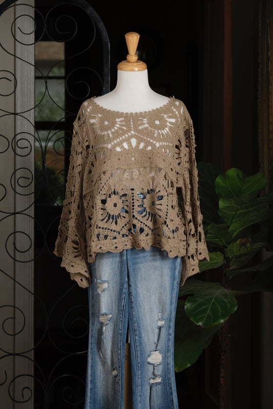 Lullaby Crochet T Shirt in Heirloom