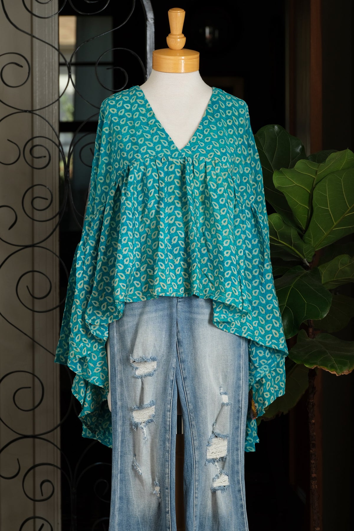 Gold Dust Crop Top in Turquoise Leaf
