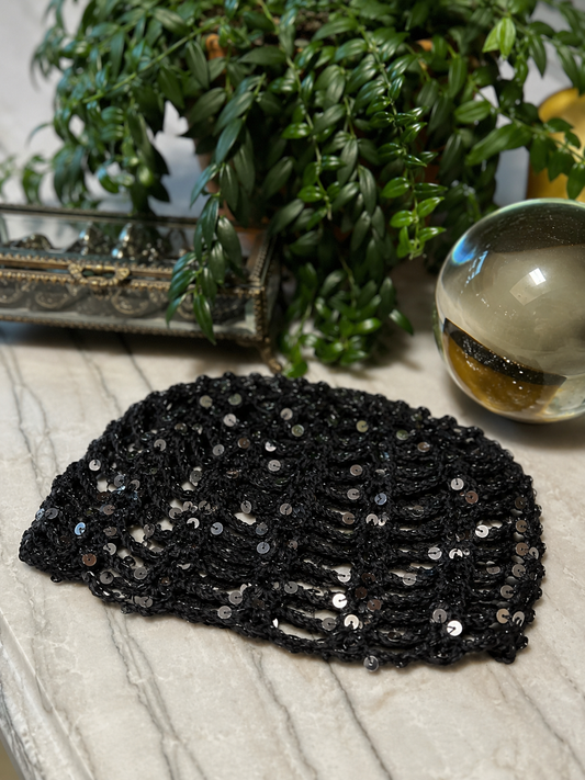 Jazz Age Cloche in Midnight