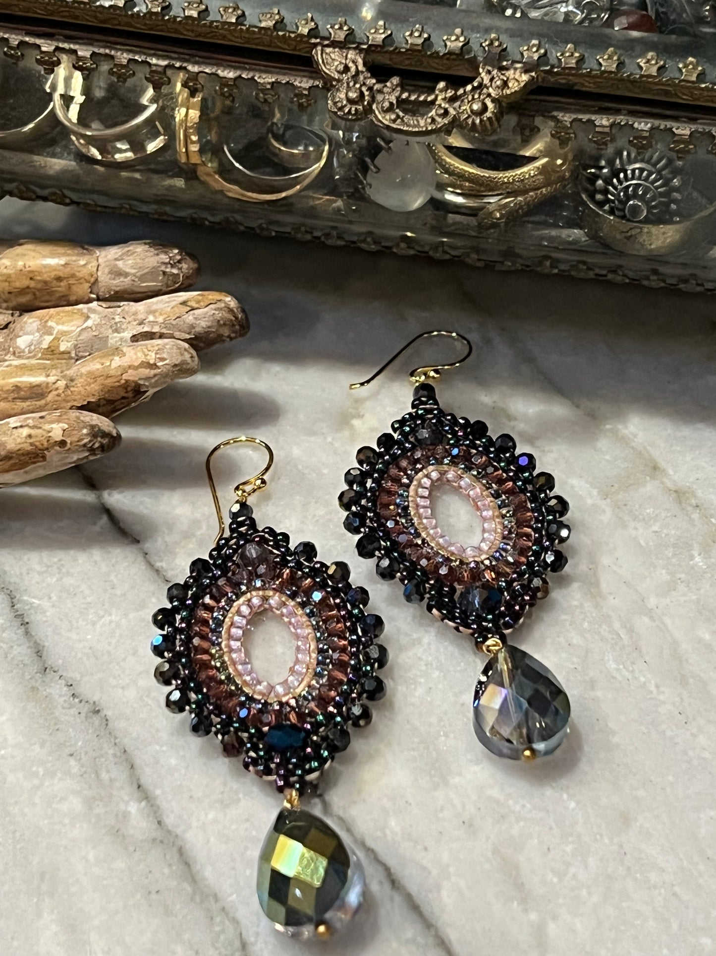 Fortune Earring in Purple Haze