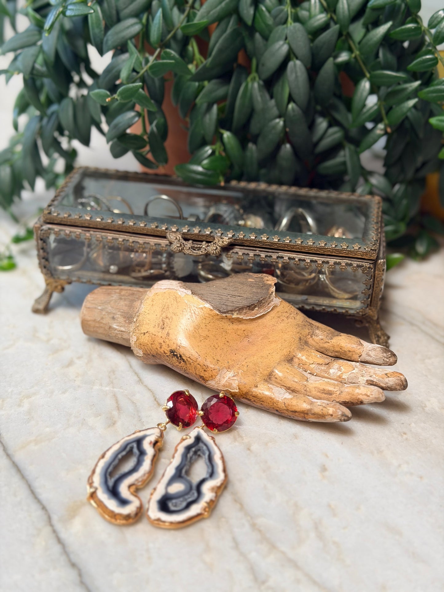 geode earrings

geode

earrings

earring

chateau bel age