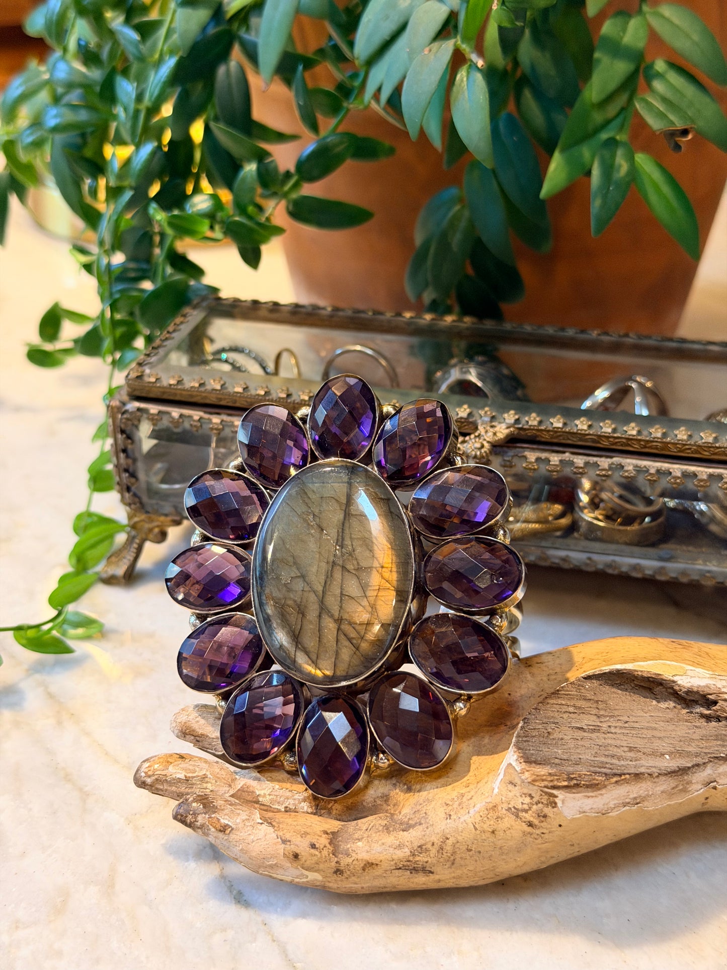Amethyst Flower Cuff – Chateau Bel Age Boutique