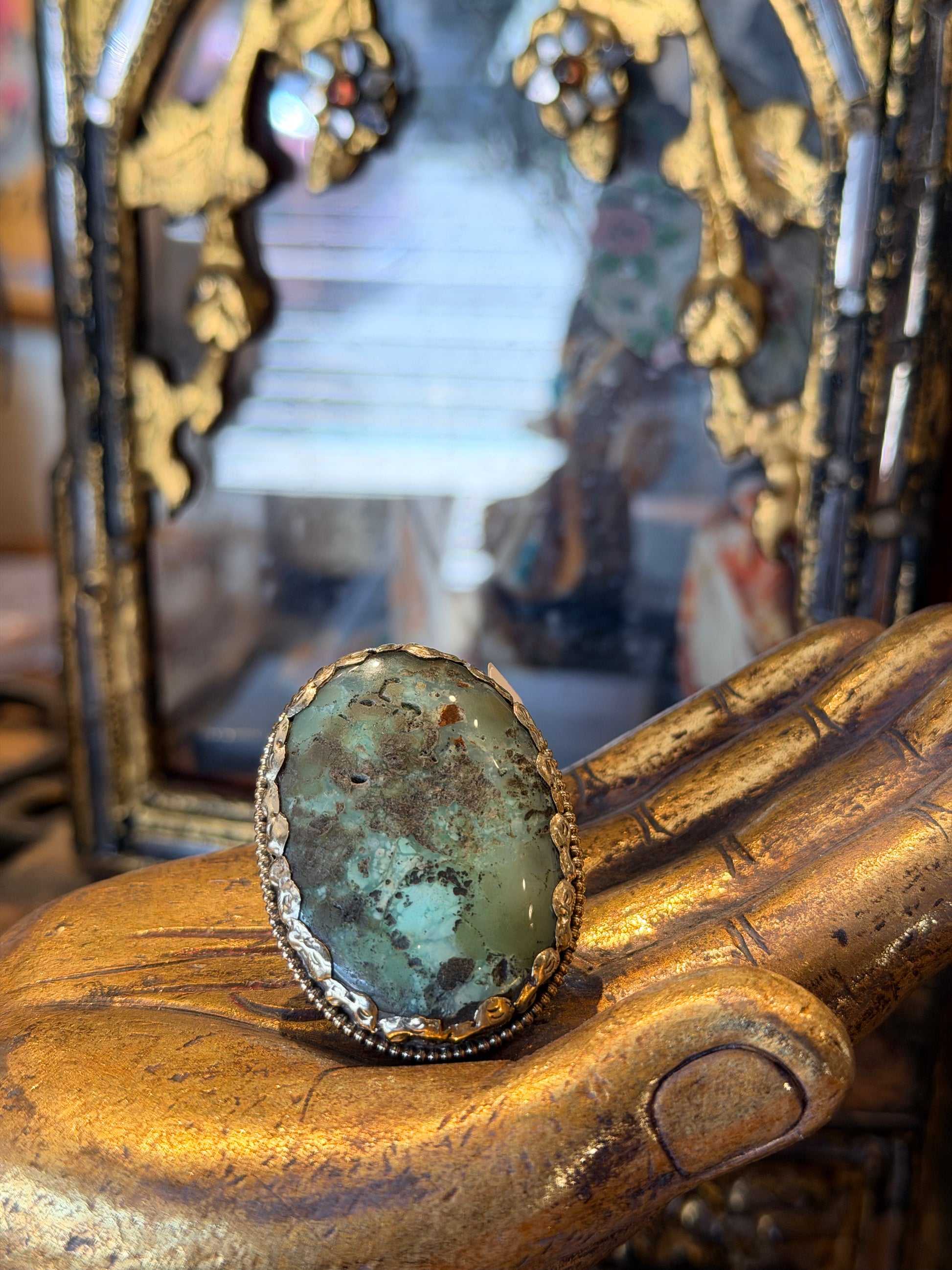 sterling silver plated

jade ring

jade

hand casted in bronze

hand casted

chateau bel age