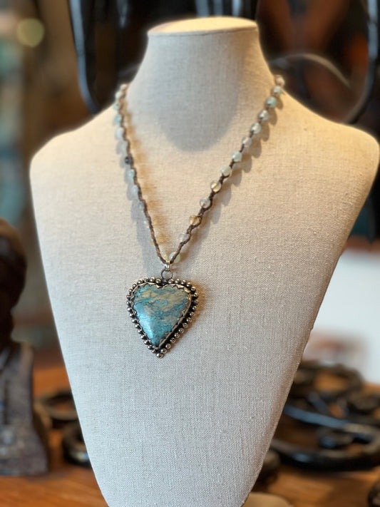 Turquoise Heart with Agate Stones 1183