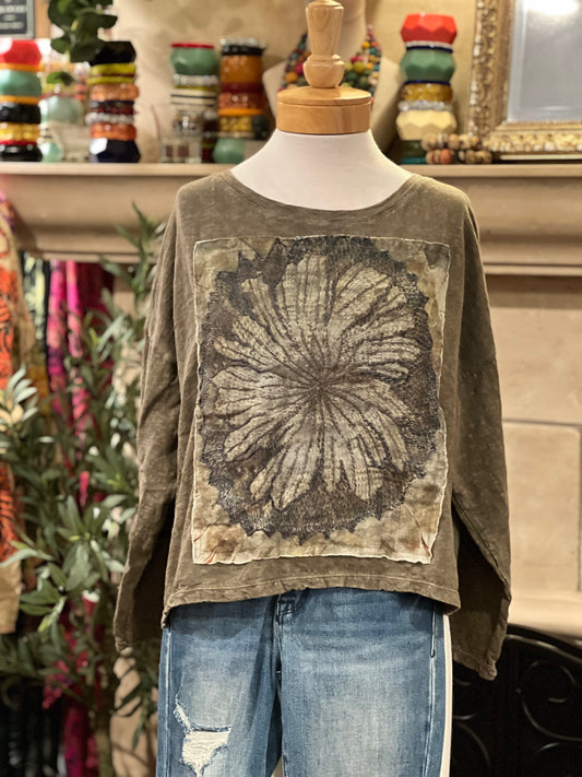 Crop Pod T Shirt in Pine