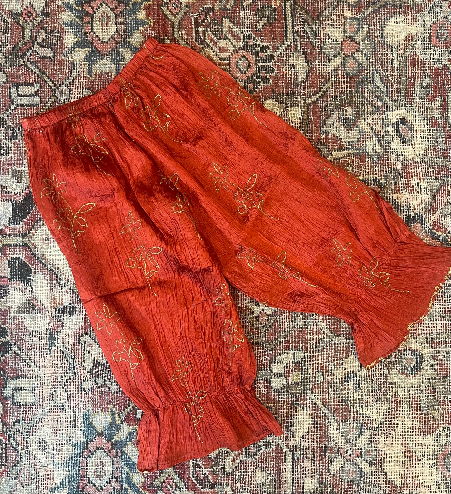 Bloomers in Carnelian Gold Flower