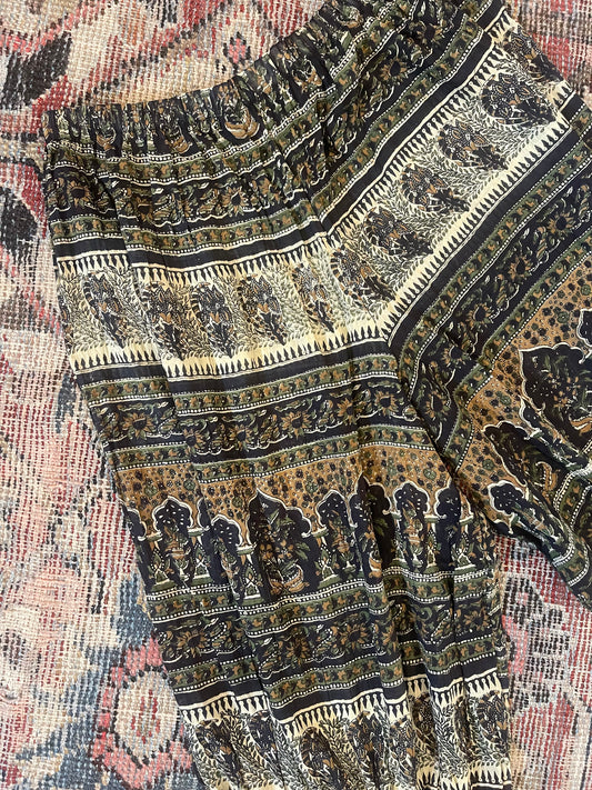 Bloomers in Olive Arch