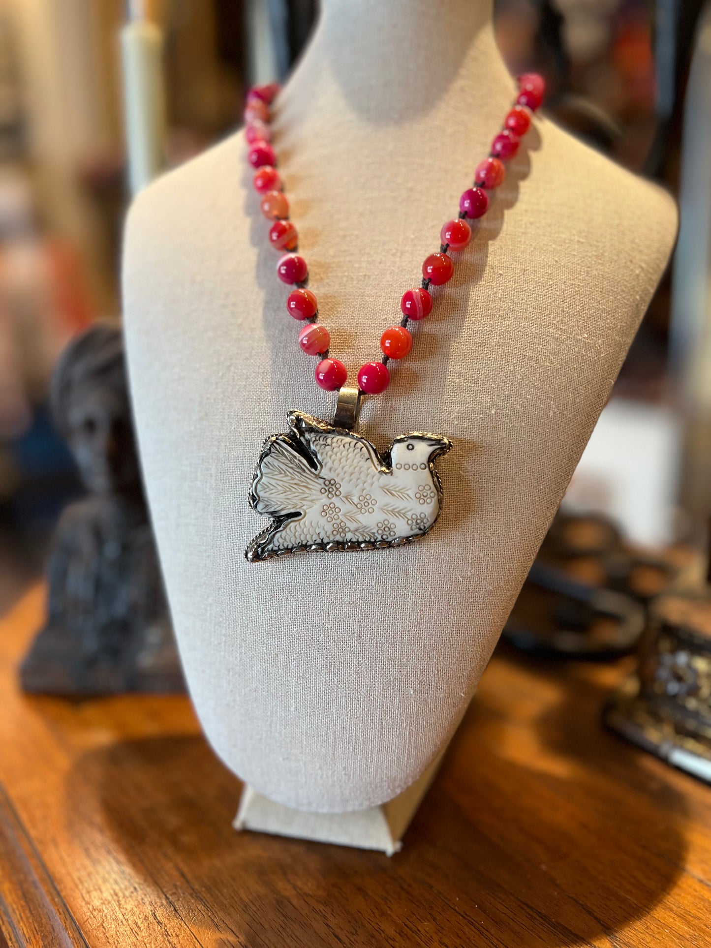 Dove with Pink Agate Stones 1421