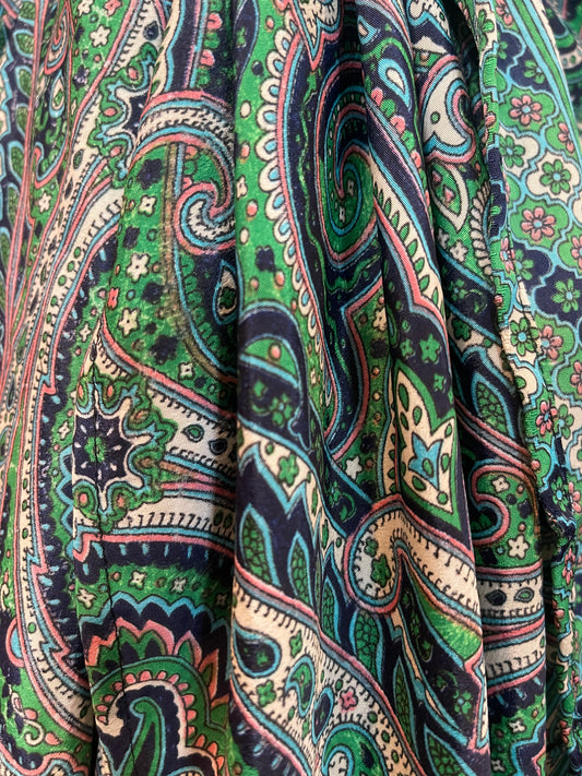 Emerald Isle Sarong – Chateau Bel Age Boutique (view 2)