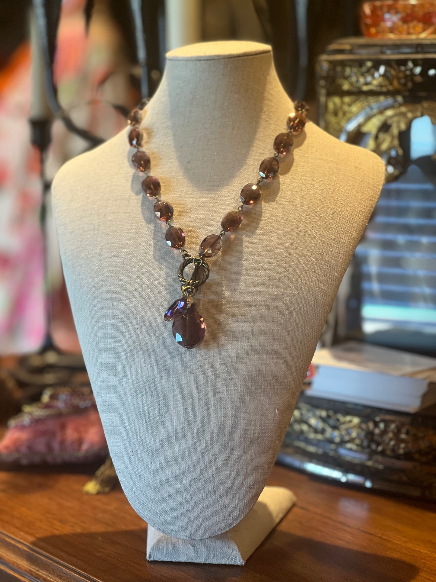 Charm Choker in Rootbeer Rainbow