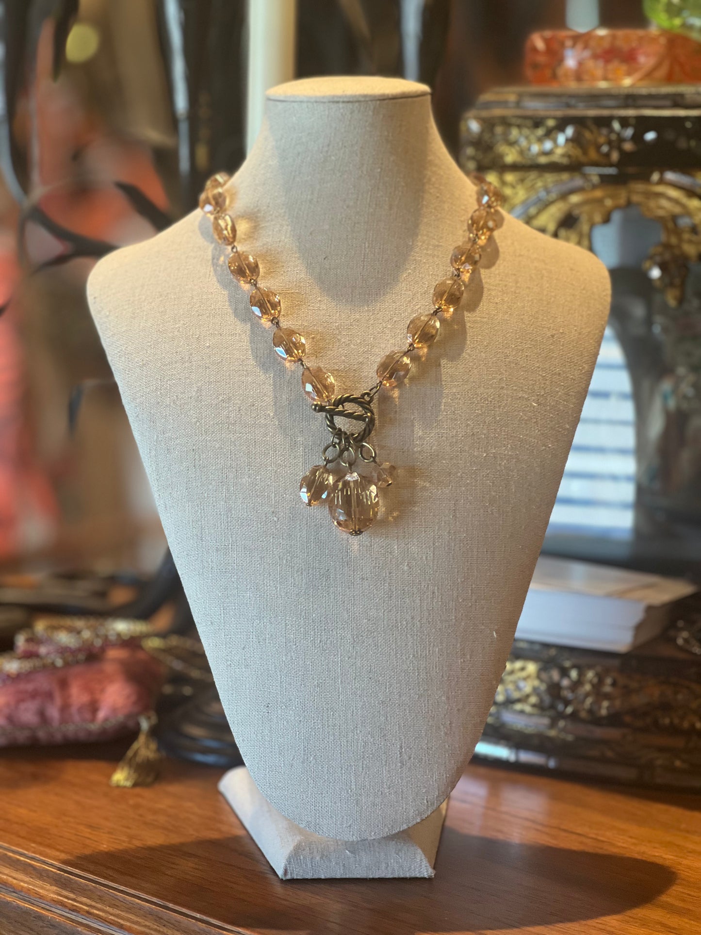 Charm Choker in Golden Champagne